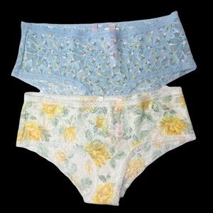 ♥️ VS- PINK (2) pair Bikini/hipsters